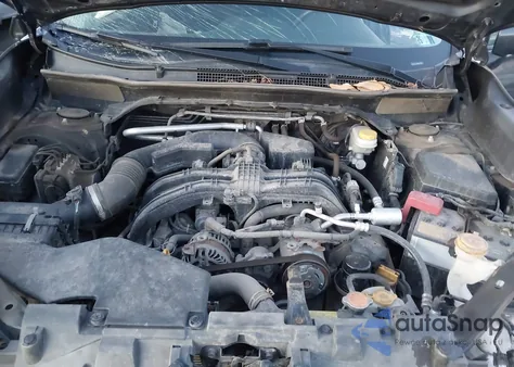 2021 Subaru Forester Premium z USA, uszkodzony, nr VIN JF2SKAJC2MH521165